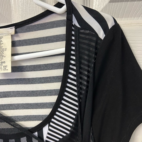 Zoe Short Sleeve Top - Picture 7 of 7